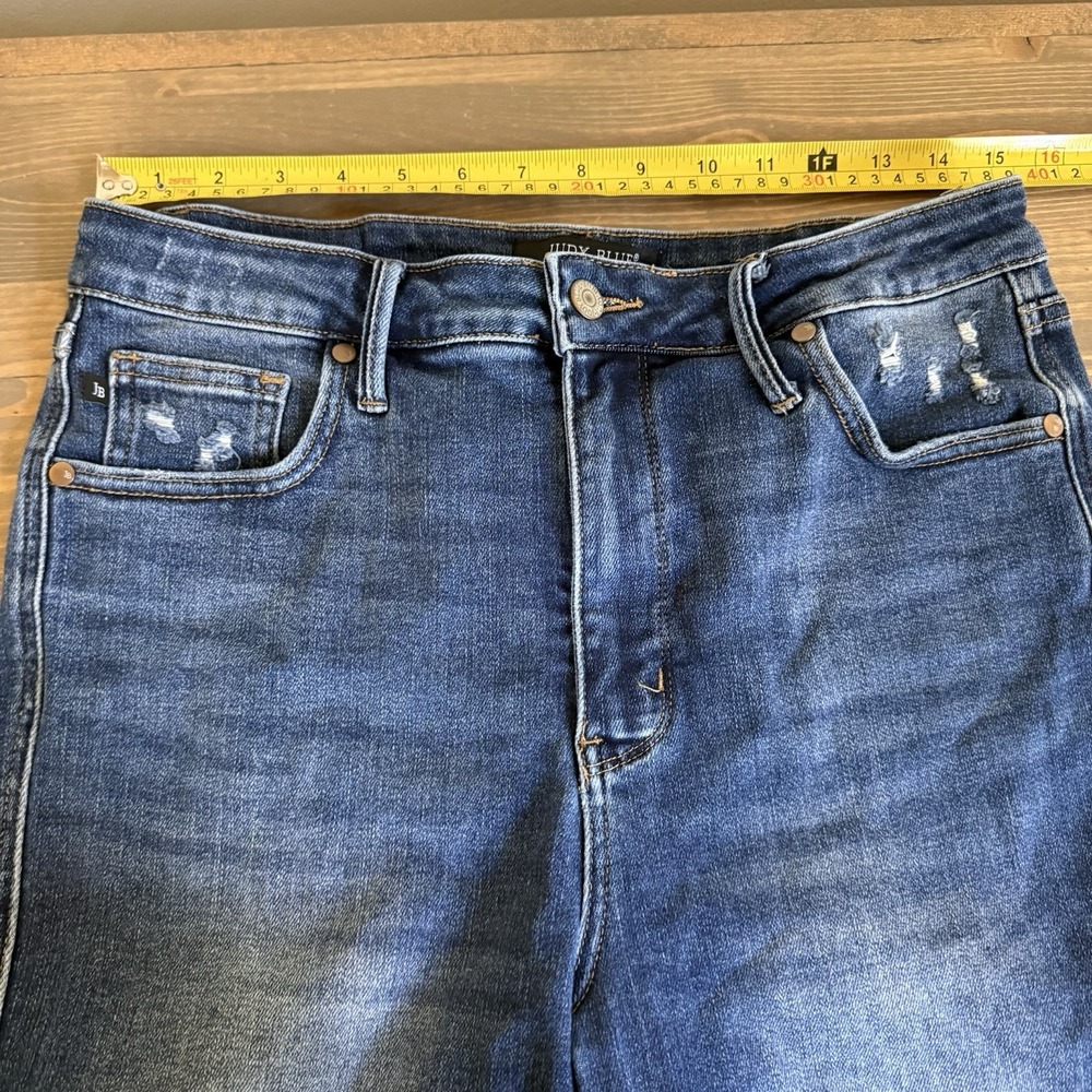 Judy Blue Womens XL Blue Medium Wash High Rise Denim Shorts Summer - Picture 6 of 8